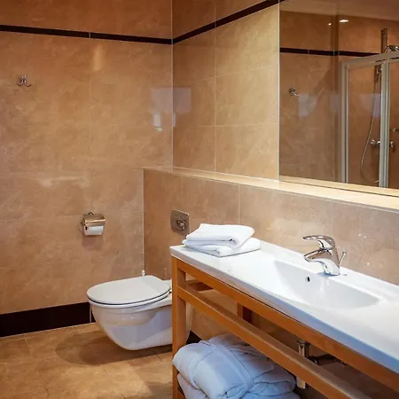 Hotel Kuracyjny & Wellness 3*