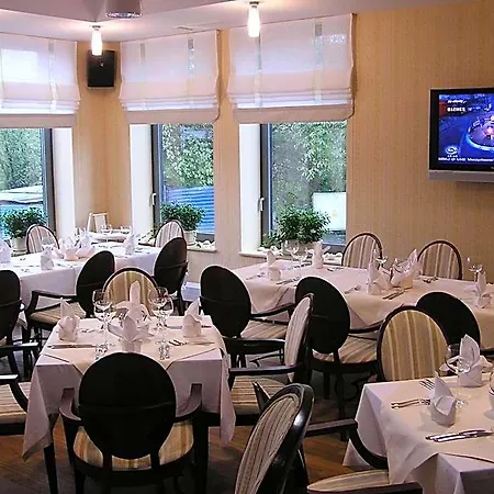 Kuracyjny & Wellness Szálloda 3*