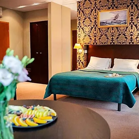 Kuracyjny & Wellness 3* Gdynia